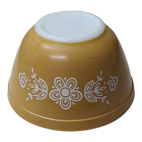 Vintage Pyrex Butterfly Gold 1 1/2 Pint Small Nesting Mixing Bowl 401 1970s - Picture 6 of 9